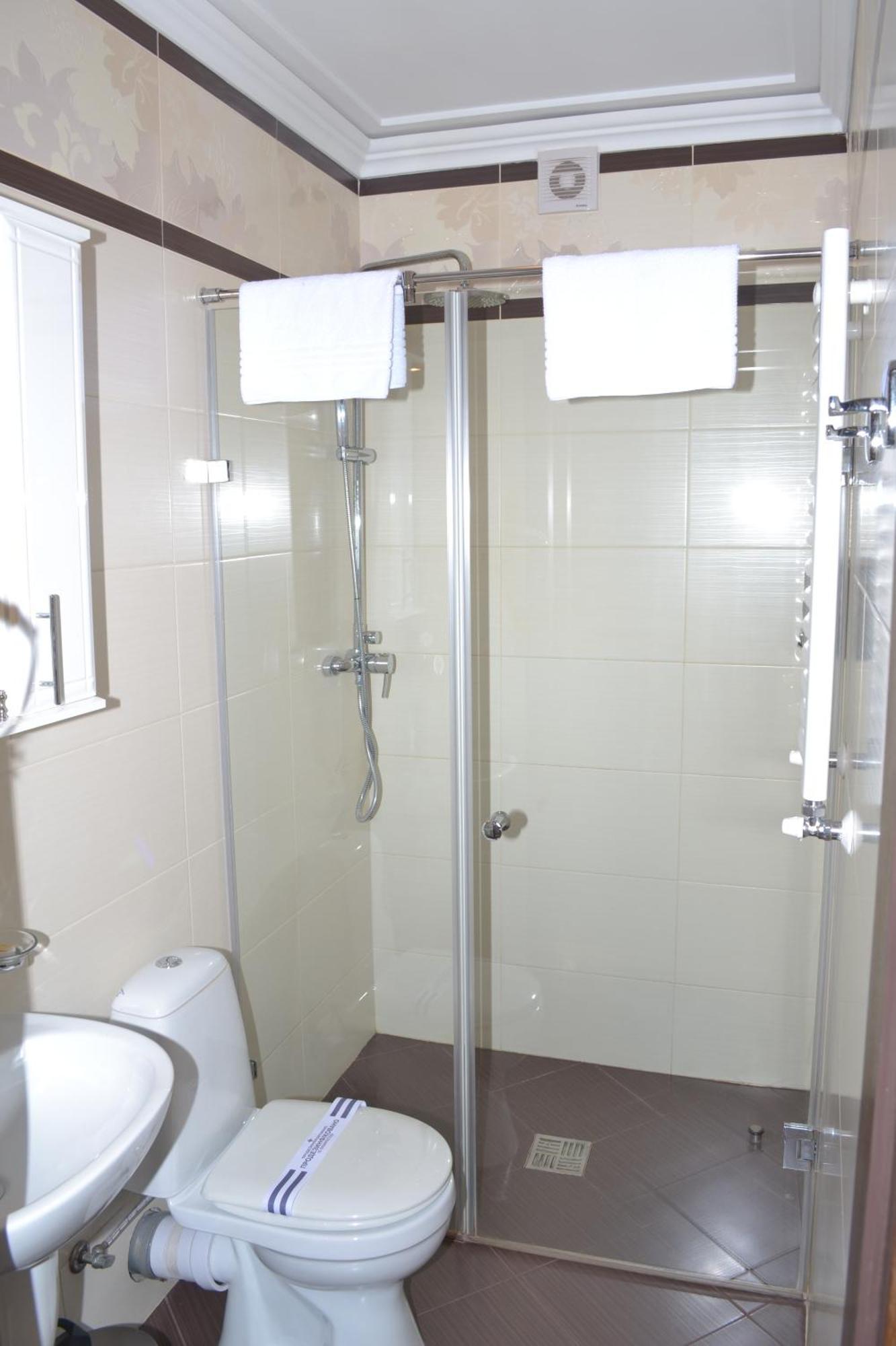 Zolota Forel Hotel Korostov Habitación foto
