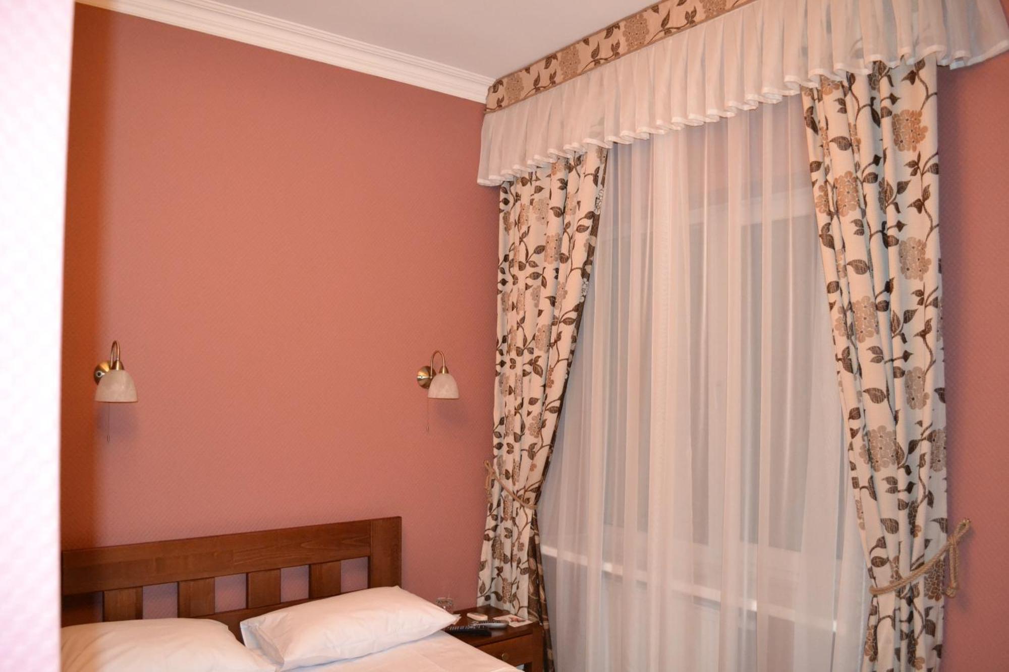 Zolota Forel Hotel Korostov Habitación foto