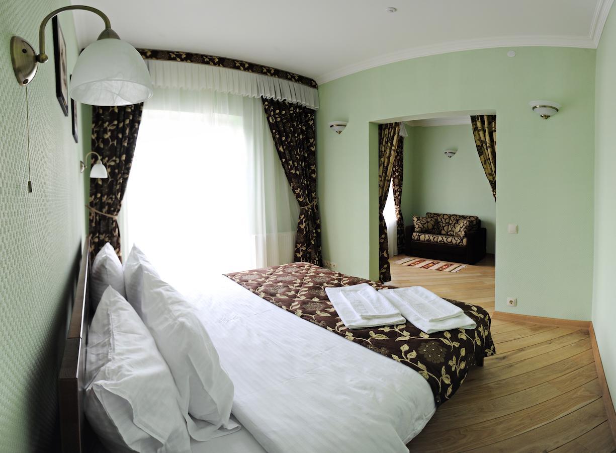 Zolota Forel Hotel Korostov Habitación foto