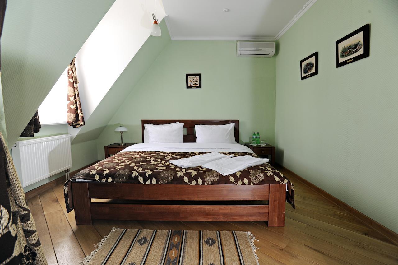 Zolota Forel Hotel Korostov Habitación foto